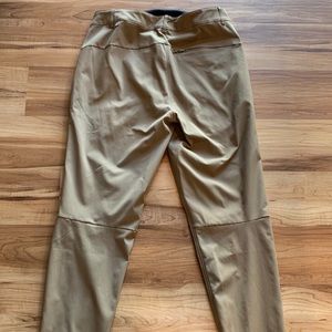 Lululemon Men’s Size 32 x 32 commuter pant